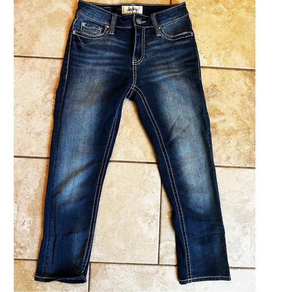 Buckle Capris Stretch Jean - Picture 1 of 5